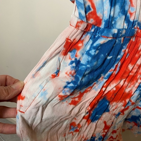 Green Dragon Tie Dye Artsy Short Romper V Neck Cover Up Size Small Beach Travel - Picture 8 of 9